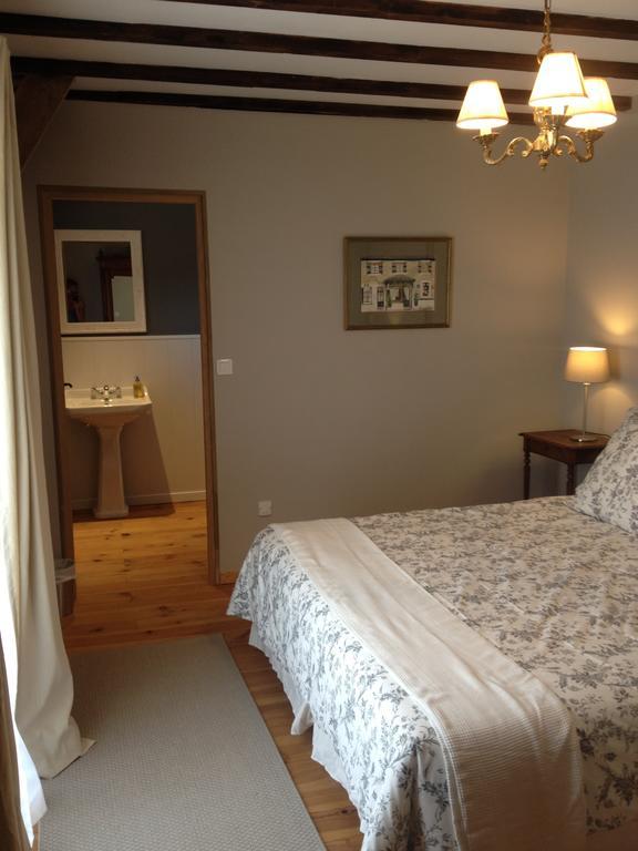 Chambres D'Hotes Le Bouleau Goutrens Exterior photo