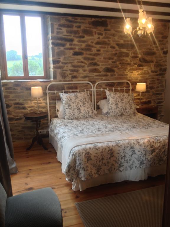 Chambres D'Hotes Le Bouleau Goutrens Exterior photo